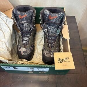 Danner Women's Boots High Ground 8" GoreTex Mossy Oak Break Up Infinity NIB